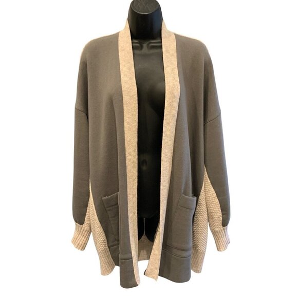 Splendid open front cardigan / jacket 52’ back seam 33’ long - Picture 7 of 13